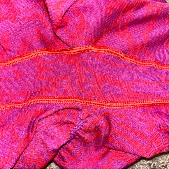 Gymshark Adapt Safari Shorts - Picture 4 of 5